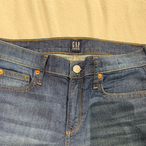 Gap Jeans - Picture 3 of 6